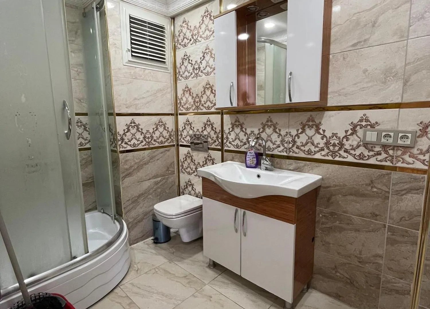 Sari Apartmani İstanbul Daire