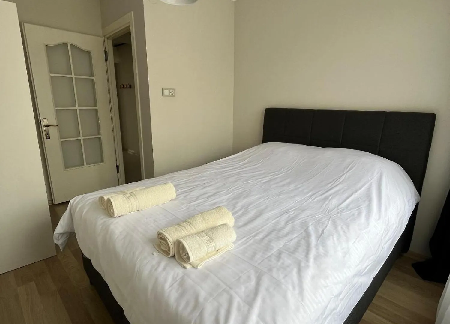 아파트 Sari Apartmani 이스탄불
